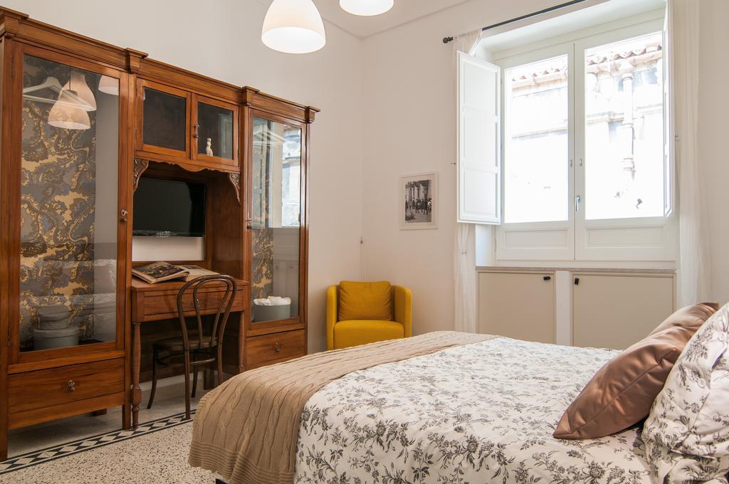 B&B Novecento Siciliano Noto Cameră foto