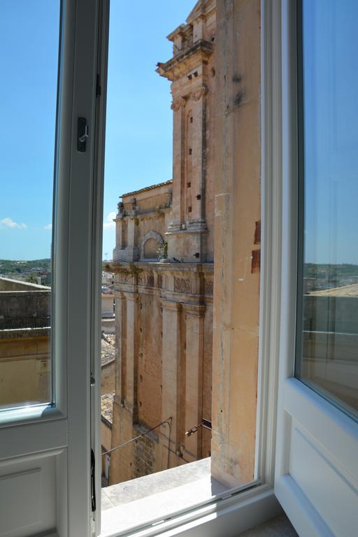 B&B Novecento Siciliano Noto Cameră foto